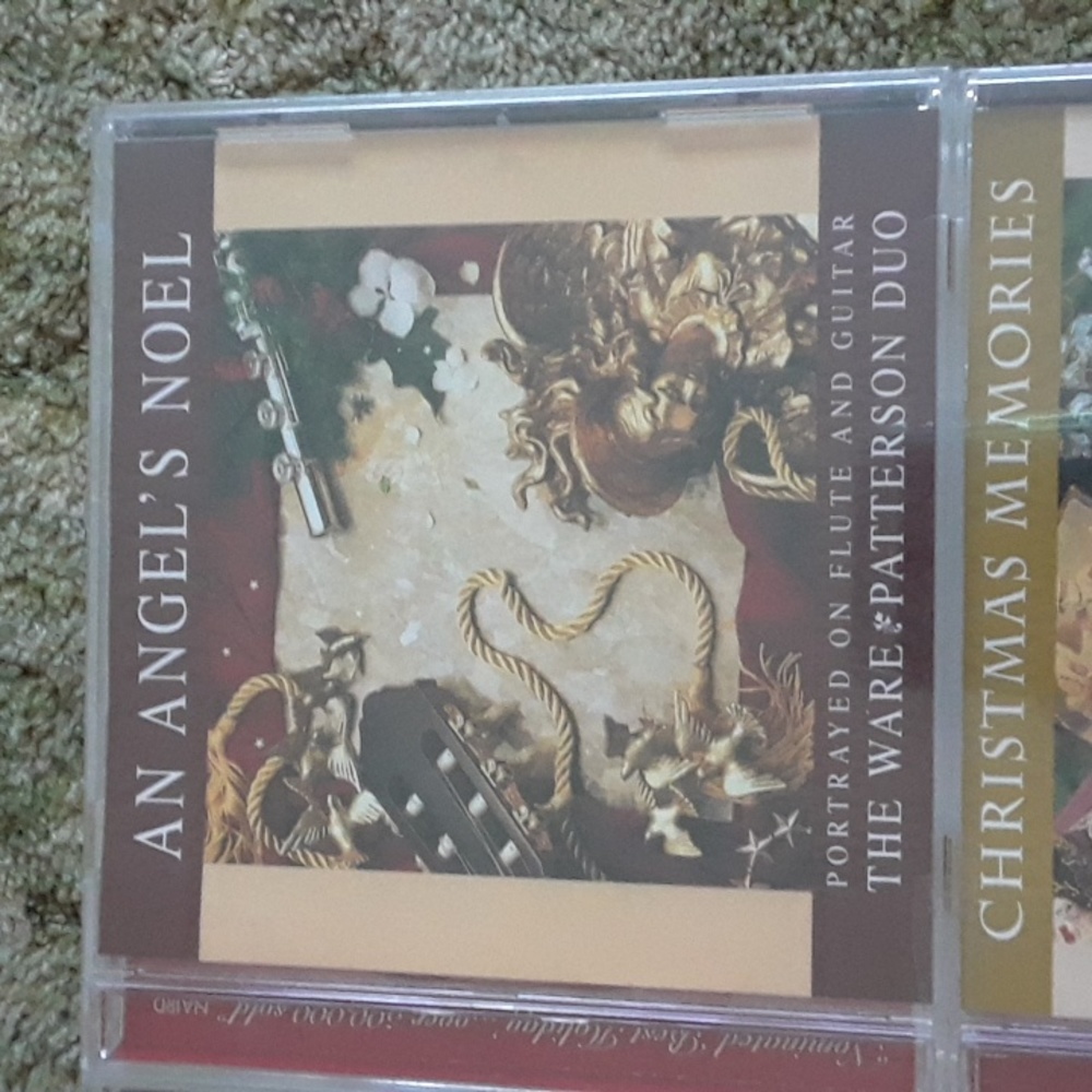 Christmas CDs - Picture 3 of 9